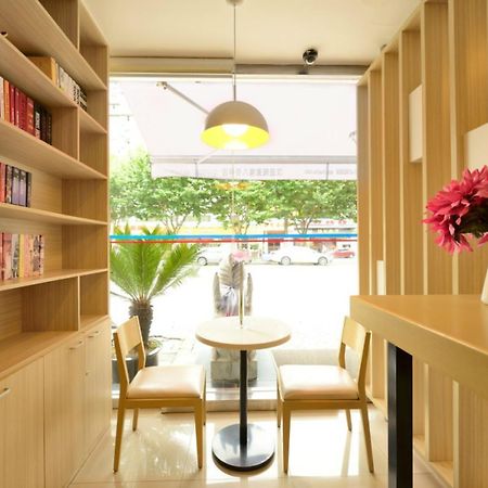 Hanting Express Shanghai Jiazhan Road Zewnętrze zdjęcie