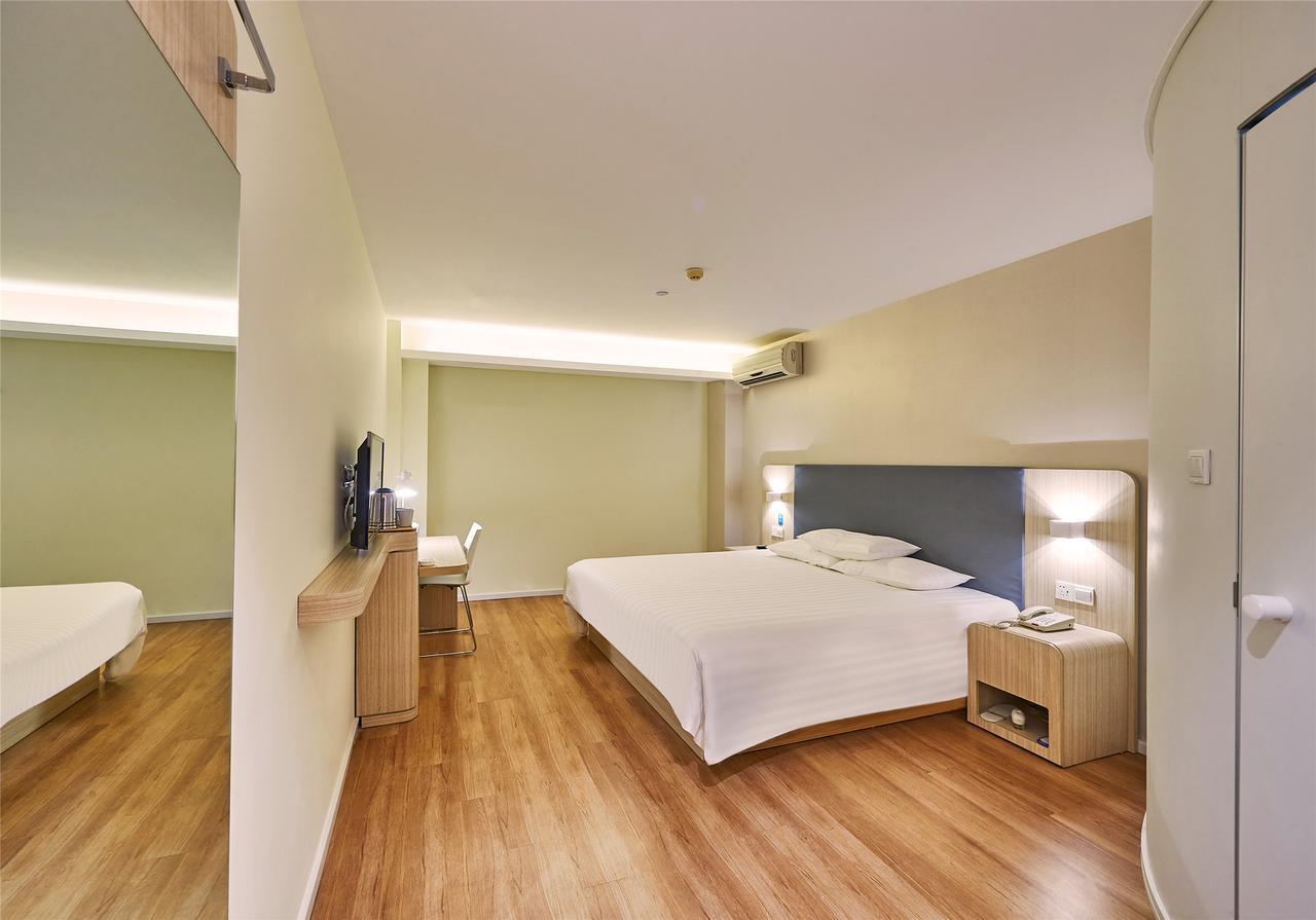 Hanting Express Shanghai Jiazhan Road Zewnętrze zdjęcie