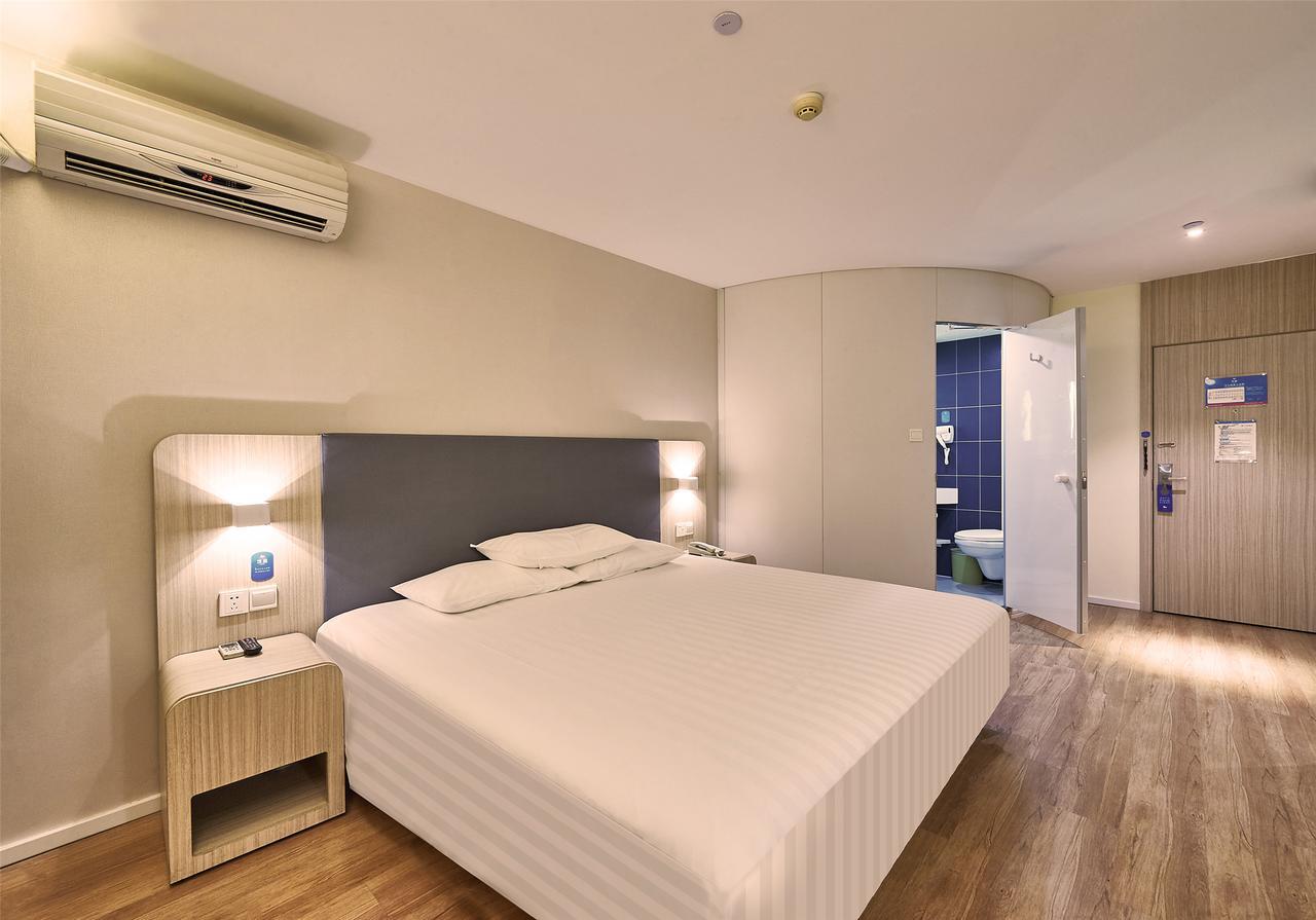 Hanting Express Shanghai Jiazhan Road Zewnętrze zdjęcie