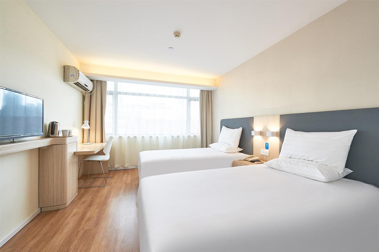 Hanting Express Shanghai Jiazhan Road Zewnętrze zdjęcie