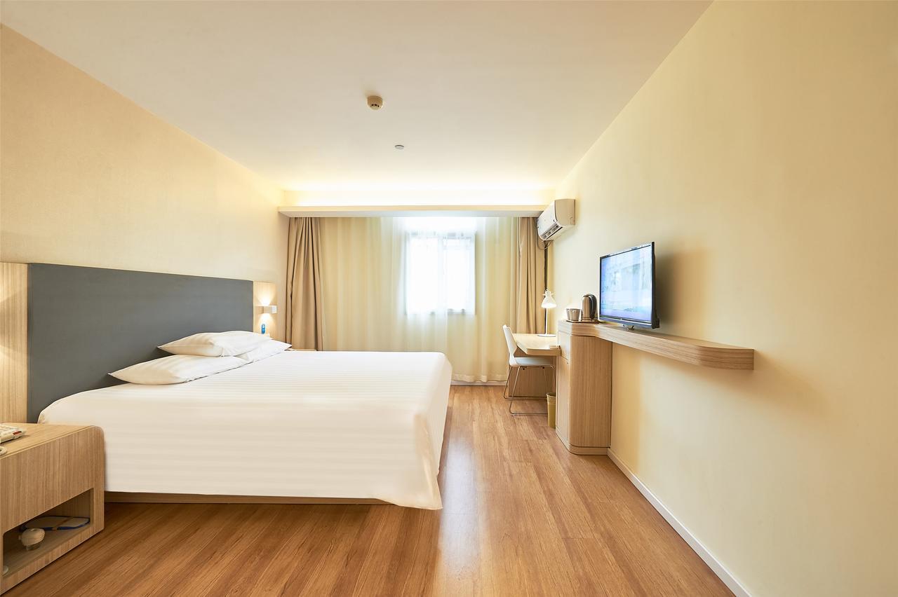 Hanting Express Shanghai Jiazhan Road Zewnętrze zdjęcie